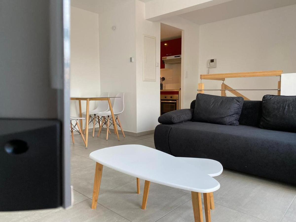 301 - Appartement Duplex Moderne - Jeanne D Arc, Toulouse Kültér fotó